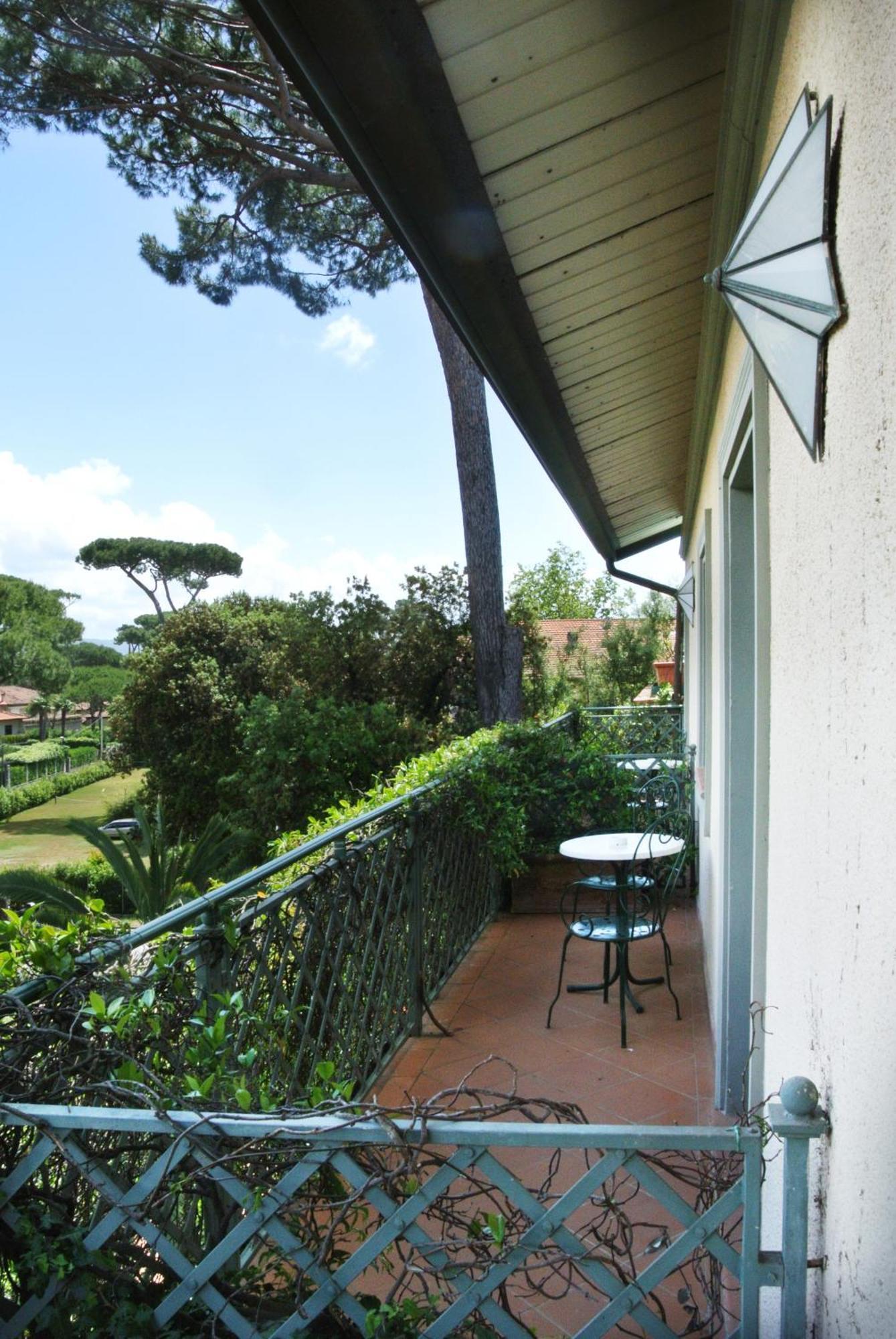 Hotel Mignon Forte dei Marmi Exterior foto
